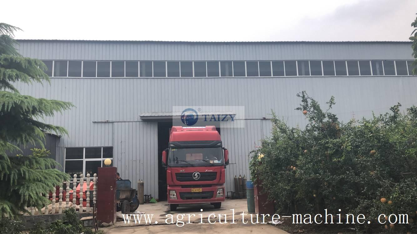 Chinese Agricultural Machines On The Way To Africa--- China-Africa Cooperation Forum 4 Chinese Agricultural Machines On The Way To Africa China Africa Cooperation Forum3