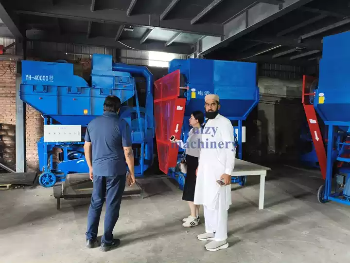 Xưởng máy gieo hạt trồng khay