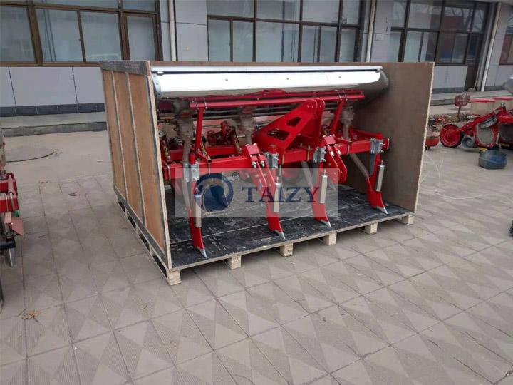 Tractor driven maize or corn planter/corn planting machine