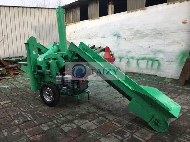 Comparison Of Large Corn Thresher And Small Corn Thresher 1 Corn-Thresher