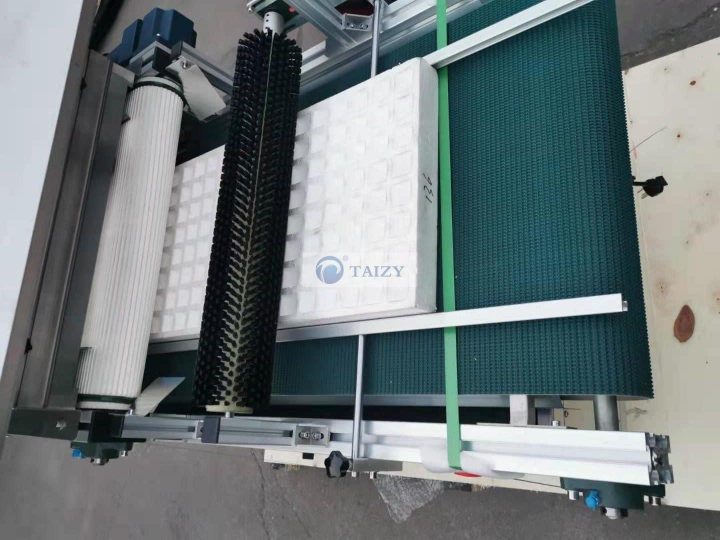Ημι-αυτόματο μηχάνημα φυτωρίου για γλυκό καλαμπόκι/δοκιμή μηχανήματος φυτωρίου στη Μαρόκο