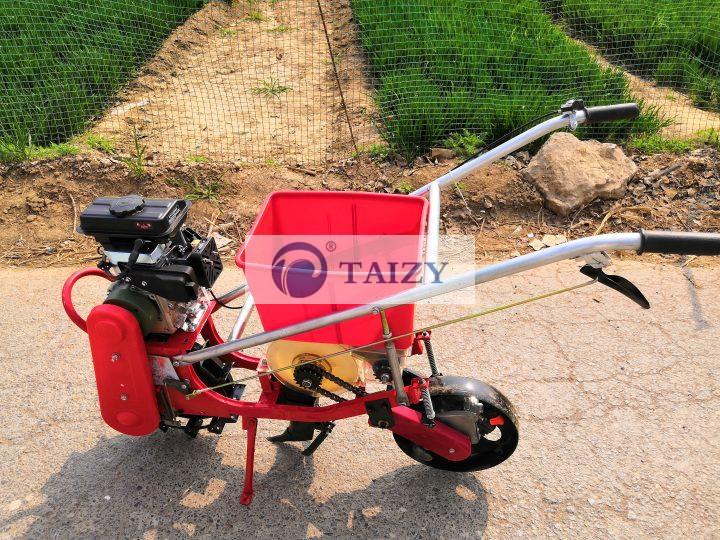 Handheld Corn Peanut Seeder Seed Fertilizer Spreader Planter,It can Fertilize and Sow 6-8 Mu Which is 3-5 Times of Manual Planing and Sowing 