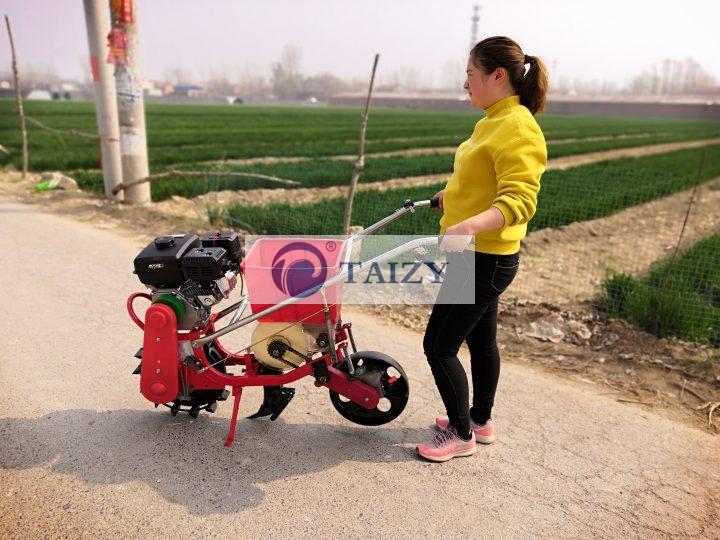 Gasoline Hand-Held Peanut Corn Seed Planter 2 Img 20190320 141834