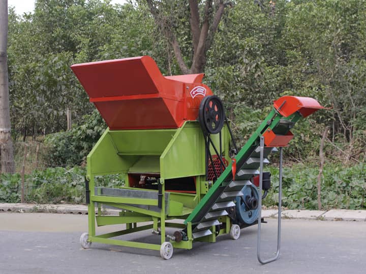 Small Peanut Picking Machine Small Peanut Picking Machine