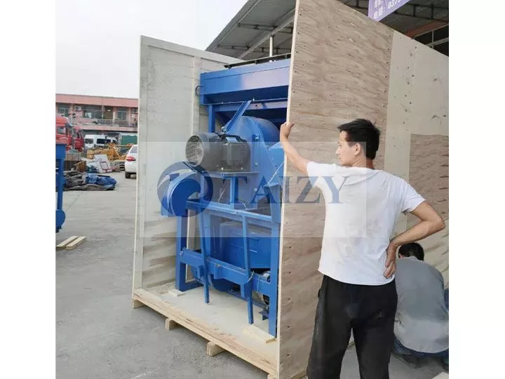 Wooden case packing of high capacity peanut sheller