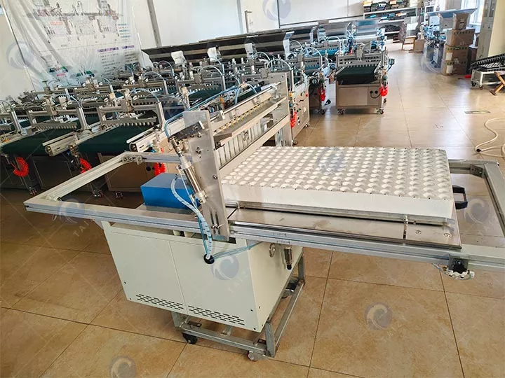 Máy gieo hạt giống rau