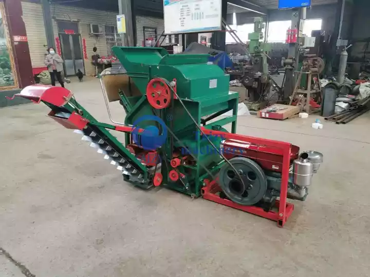 groundnut picking machine