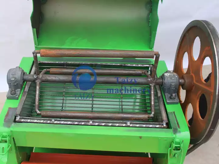 mesin threshing tanah kacang tanah