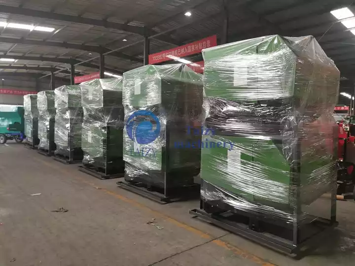 silage harvesting baler machine
