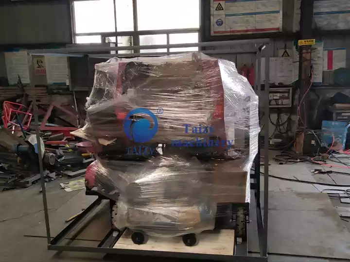 サイレージ丸型ベーラー機械