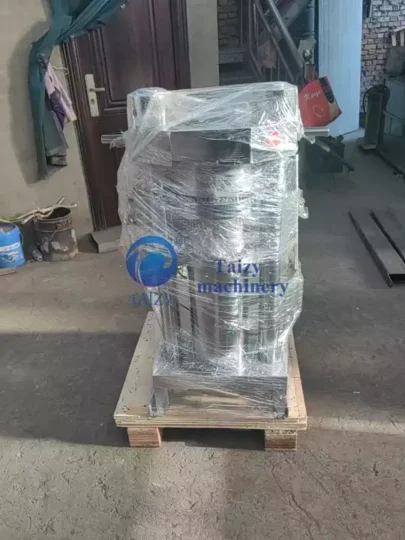 oil presser packaging site