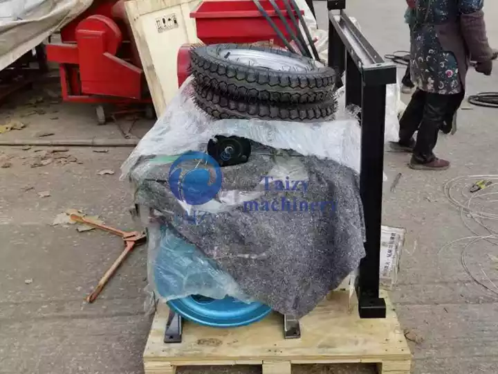 Satılık taşınabilir mısır harmanlama makinesi