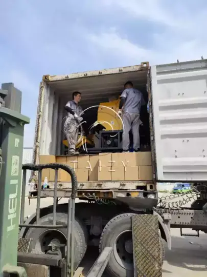 forage baler machines loading site
