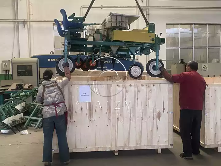 multi row transplanter packing site